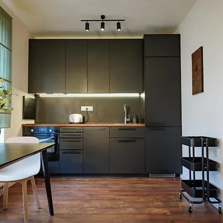 Entrez Mlynska Basta - Old Center